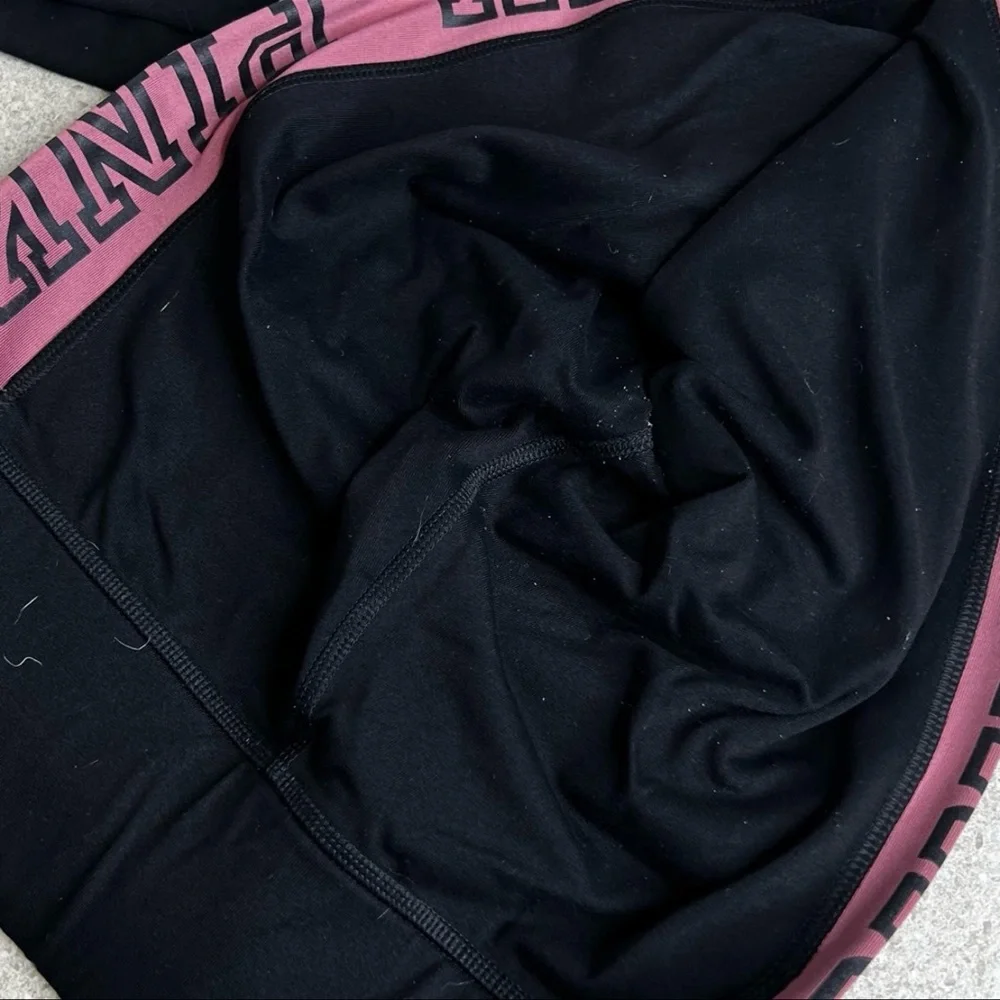 💝 Victoria Secret PINK ultimate Leggings. - Picture 8 of 9